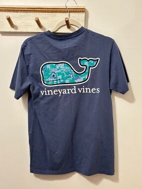 Vineyard vines T-shirt
